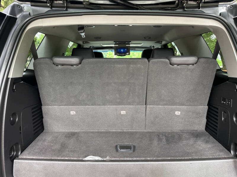 2019 Cadillac Escalade Luxury