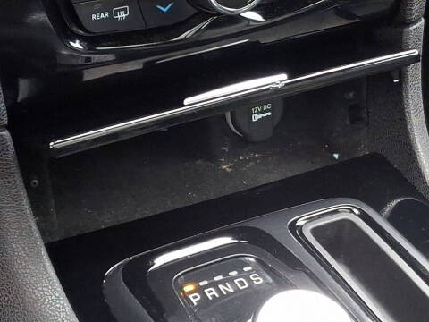 2023 Chrysler 300 S V6