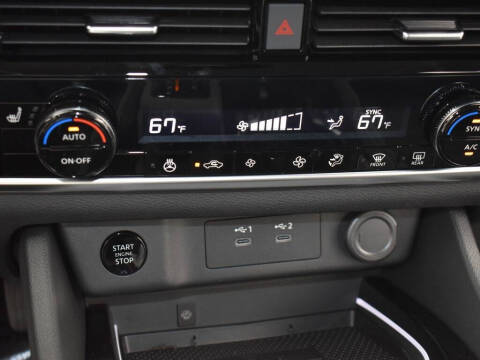 2025 Nissan Rogue SL