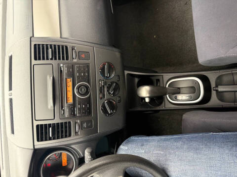 2009 Nissan Versa 1.8 S