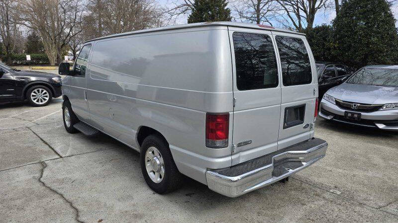 2006 Ford E-Series E-150