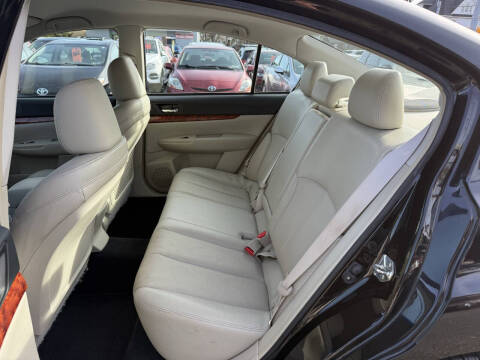 2010 Subaru Legacy 2.5i Limited