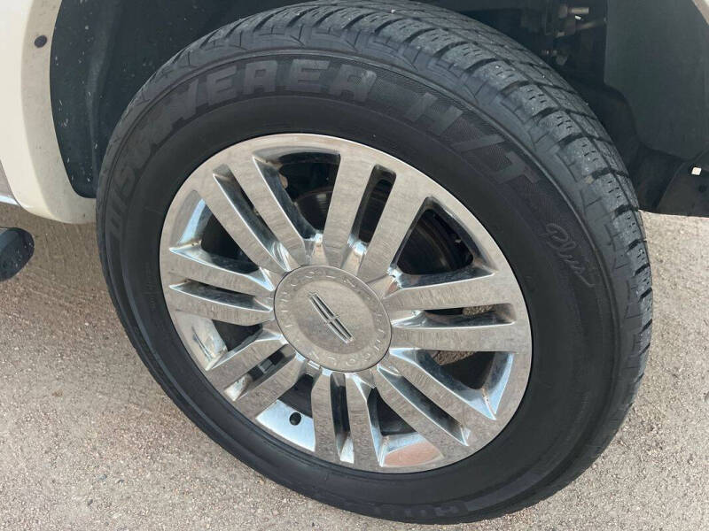 2008 Lincoln Mark LT