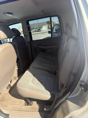 2003 Ford Explorer XLS