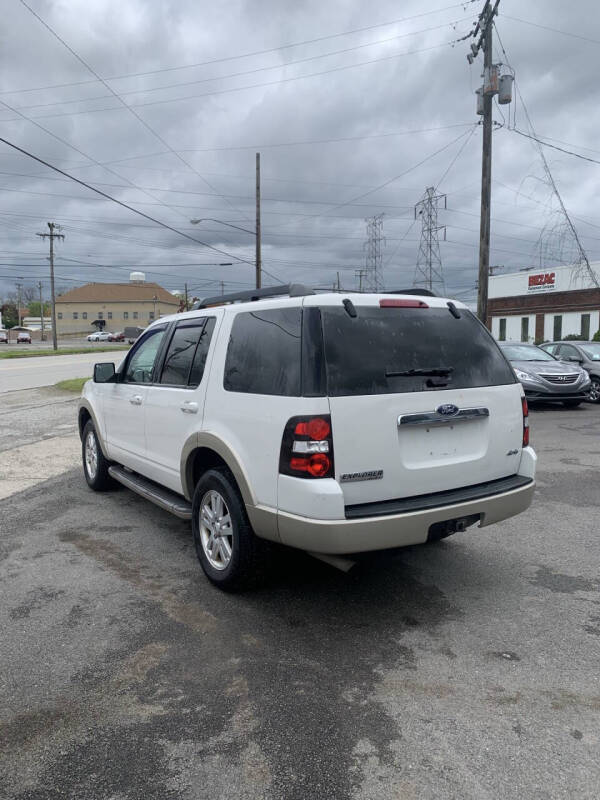 2010 Ford Explorer Eddie Bauer