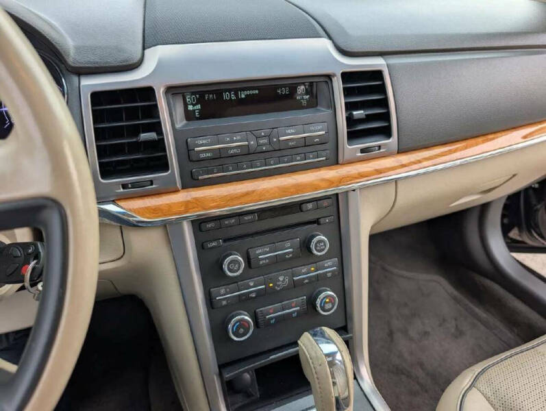 2011 Lincoln MKZ