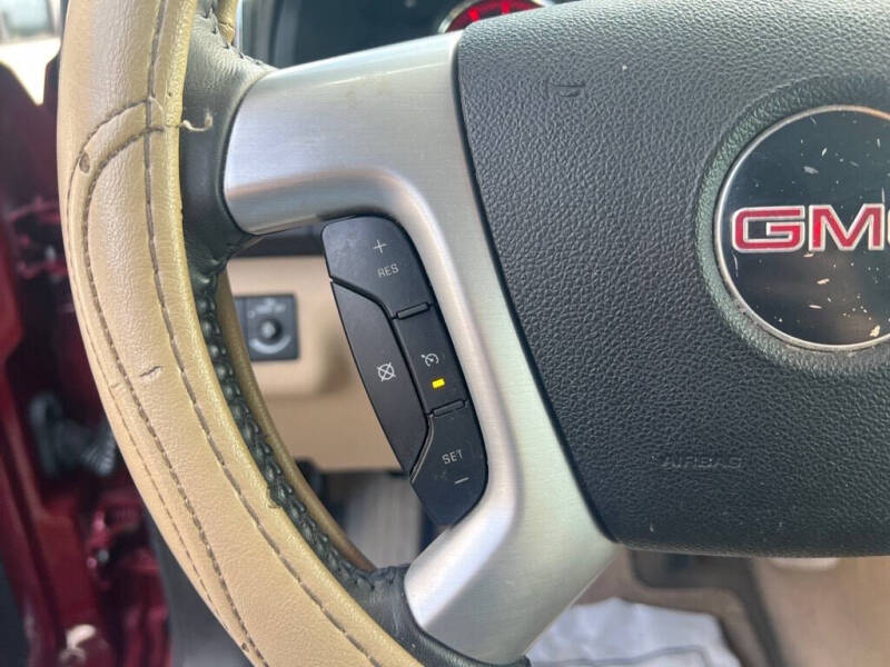 2011 GMC Acadia SLT-2