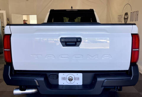 2024 Toyota Tacoma SR