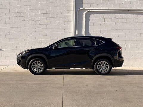 2017 Lexus NX 200t