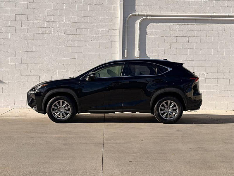 2017 Lexus NX 200t
