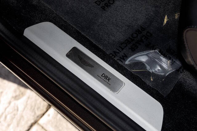 2026 Aston Martin DBX 707