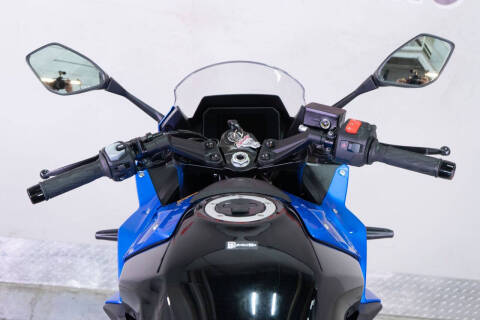 2024 Suzuki GSX-8R