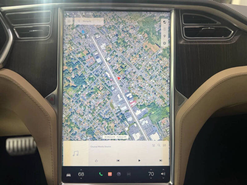 2013 Tesla Model S Performance