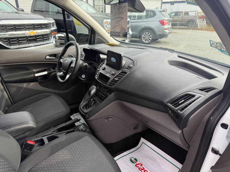 2022 Ford Transit Connect XLT