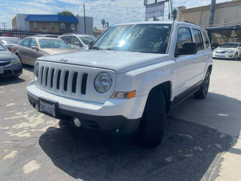 2015 Jeep Patriot for sale at Hunter's Auto Inc in North Hollywood CA