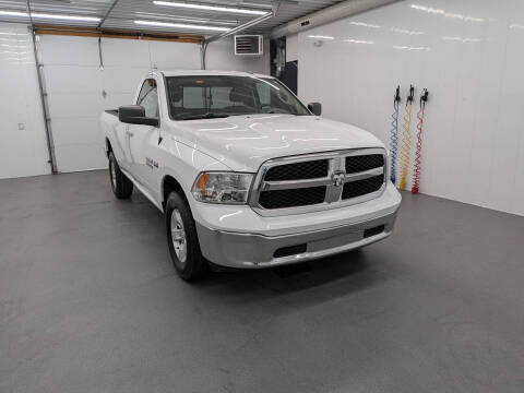 2016 RAM 1500 SLT