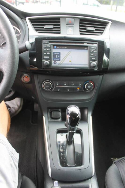 2017 Nissan Sentra SV