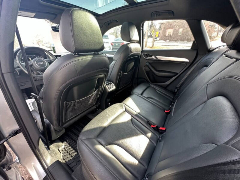 2018 Audi Q3 2.0T quattro Premium Plus