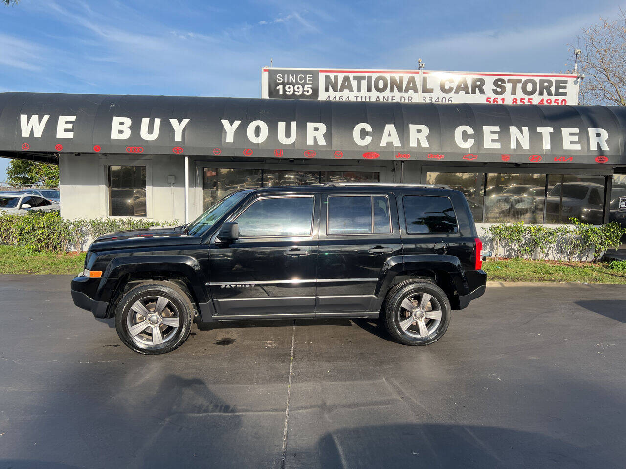 2017 Jeep Patriot  - $13,900