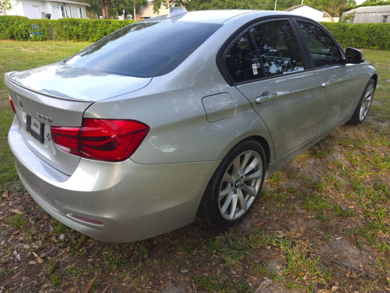 2018 BMW 3 Series 320i