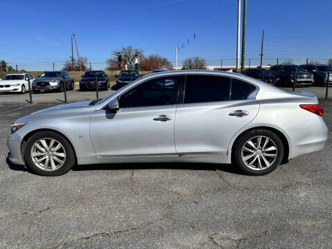 2015 Infiniti Q50