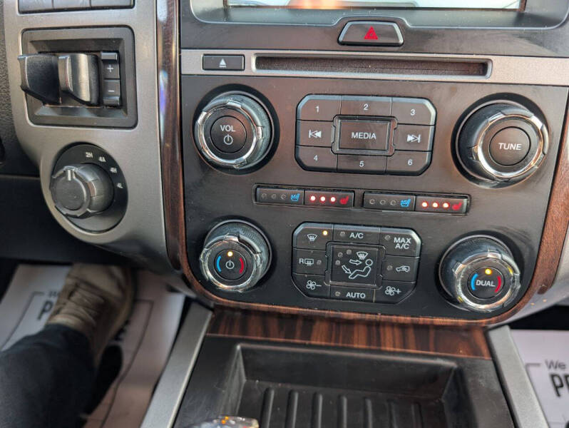 2016 Ford Expedition EL Platinum