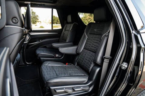 2025 Cadillac Escalade-V