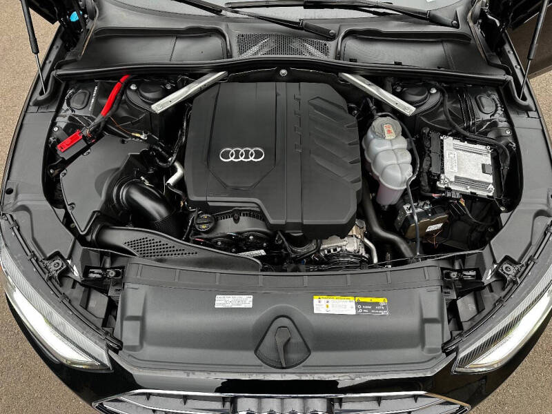 2021 Audi A4 quattro Premium 40 TFSI