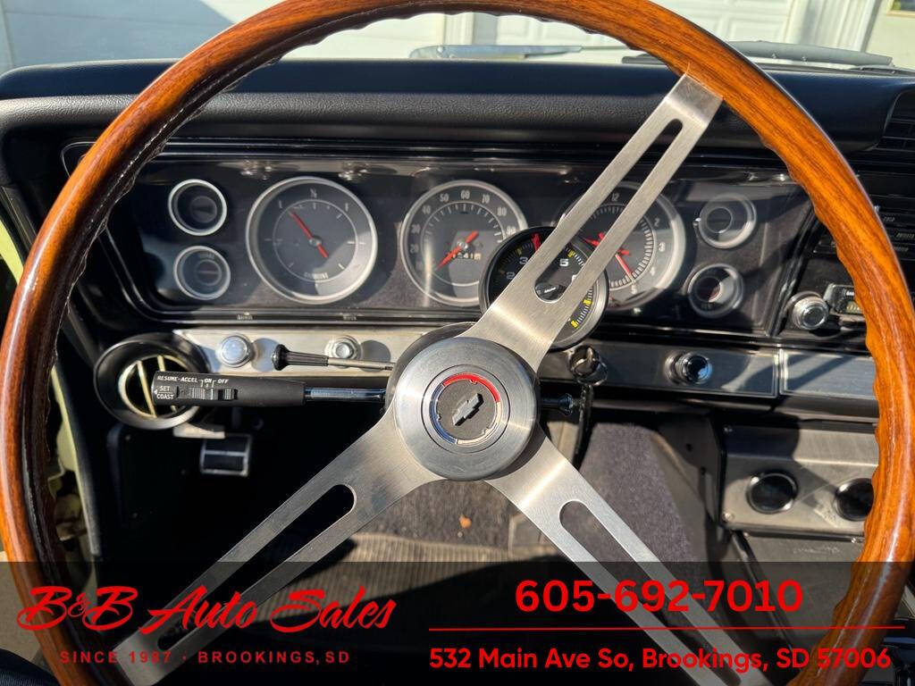 1967 Chevrolet Impala 23