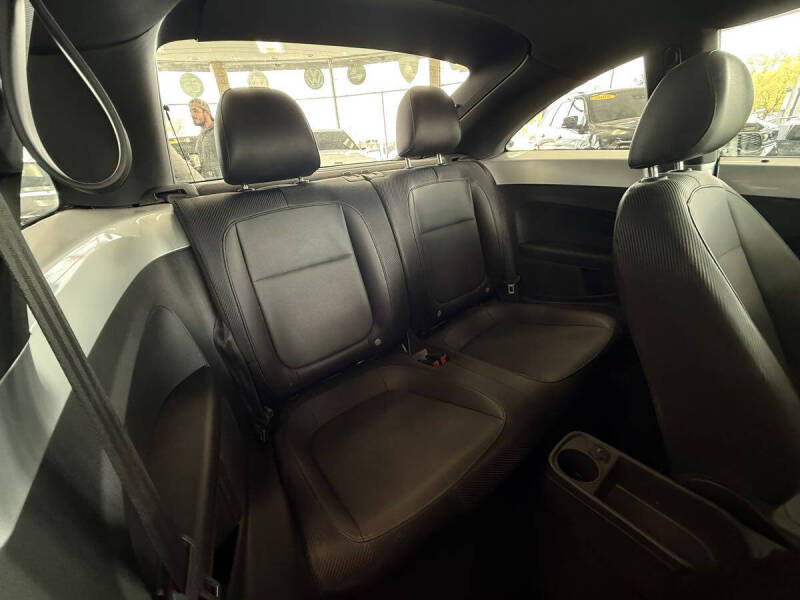 2012 Volkswagen Beetle