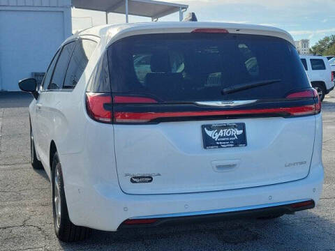 2024 Chrysler Pacifica Limited
