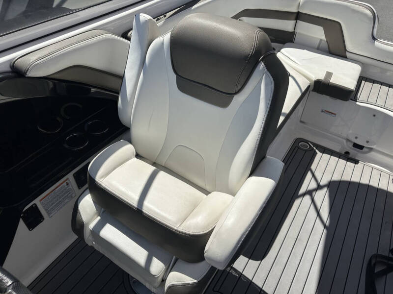 2016 Yamaha 242Limited