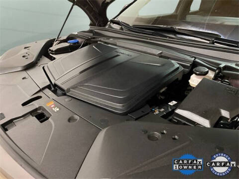 2024 Genesis GV60 Standard