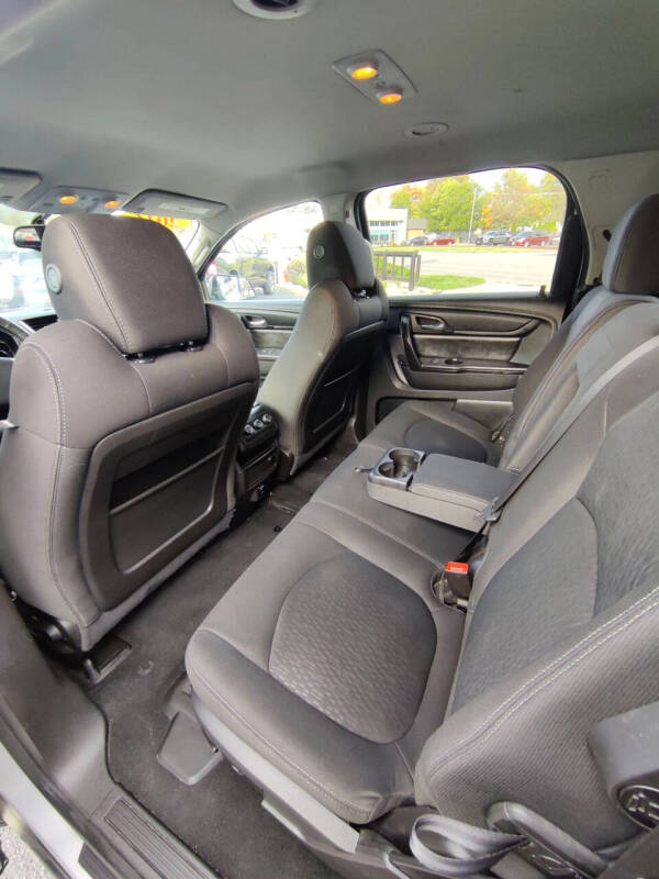 2016 GMC Acadia SLE-1
