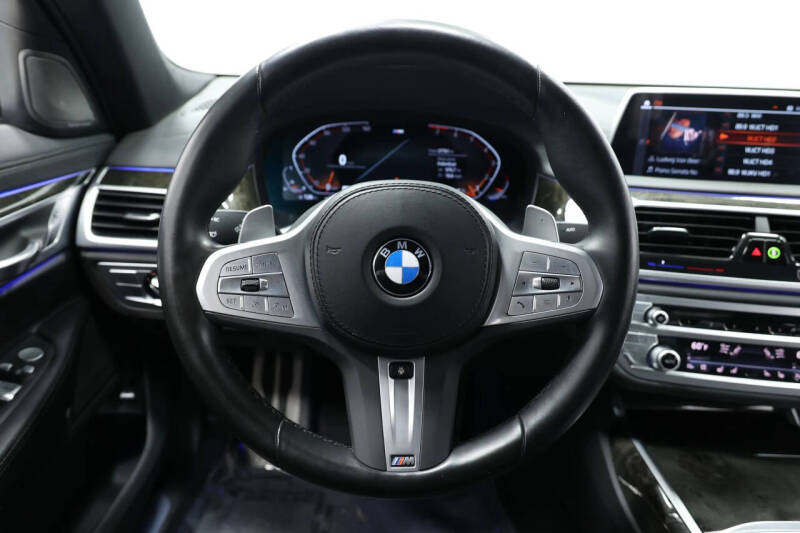 2021 BMW 7 Series 740i