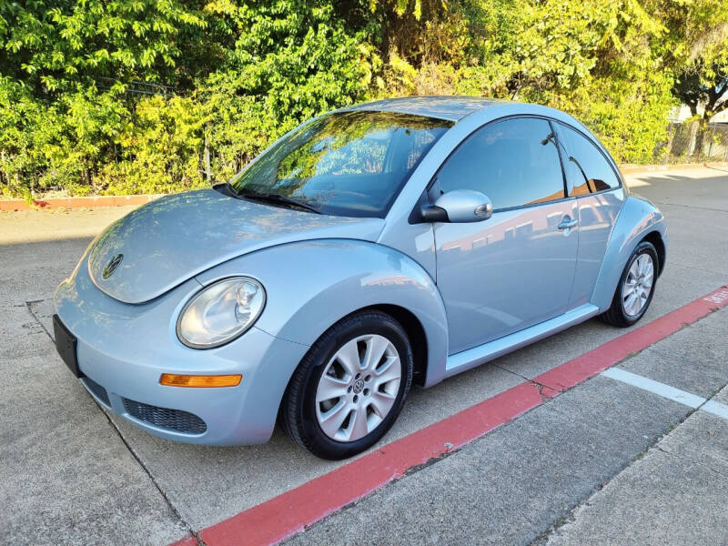 2009 Volkswagen New Beetle for sale at DFW Autohaus in Dallas TX