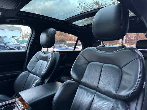 2018 Lincoln Continental Select