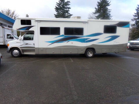 2008 Winnebago Outlook