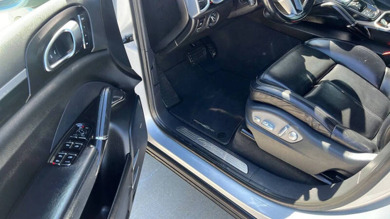 2016 Porsche Cayenne