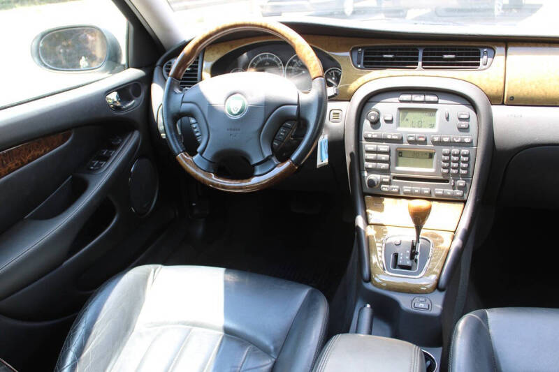 2004 Jaguar X-Type 3.0