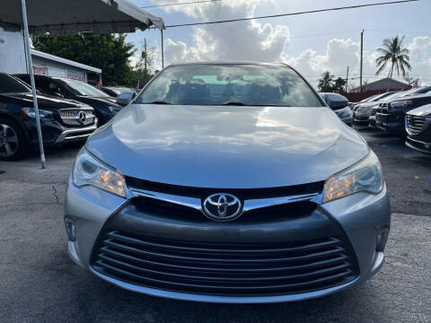 2015 Toyota Camry for sale at Molina Auto Sales in Hialeah FL