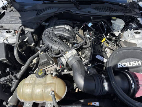 2016 Ford Mustang V6