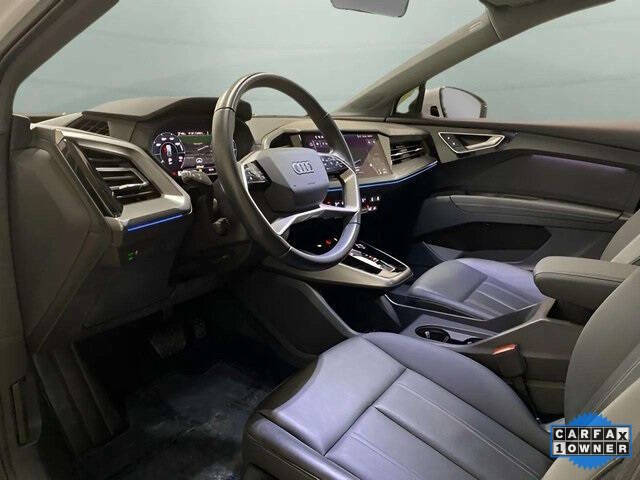 2024 Audi Q4 e-tron quattro Premium Plus 50