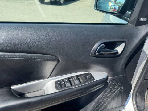 2012 Dodge Journey Crew