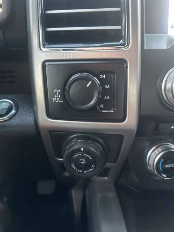 2017 Ford F-150 Platinum