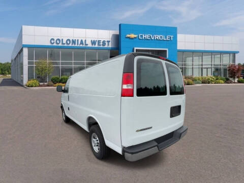 2025 Chevrolet Express 2500