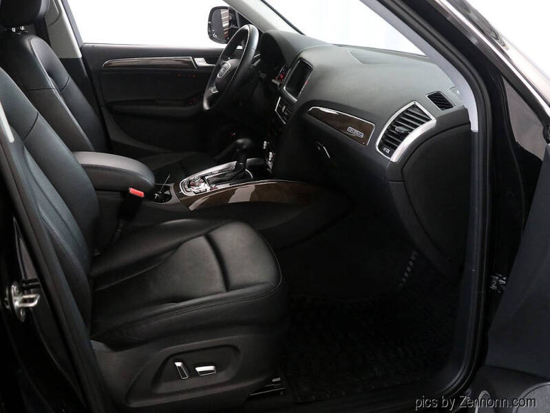 2017 Audi Q5 2.0T quattro Premium Plus