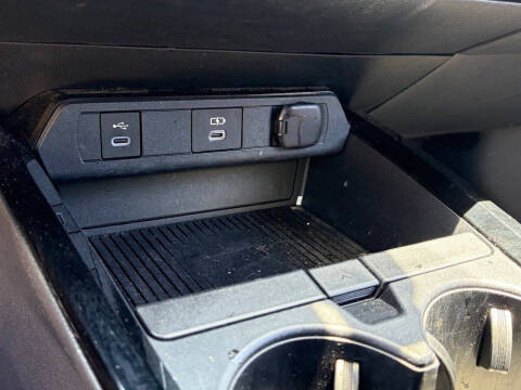 2023 Toyota Prius XLE