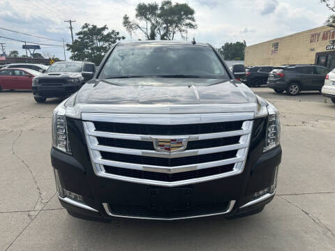 2018 Cadillac Escalade ESV Luxury