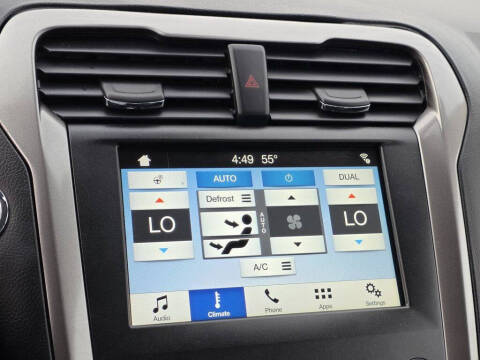 2017 Ford Fusion Hybrid SE